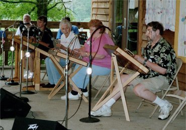 Patty and dulcimer band