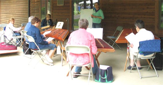 Hammered Dulcimer - Lynn Grimm